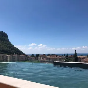 Hotel apartamentowy Rta Doria