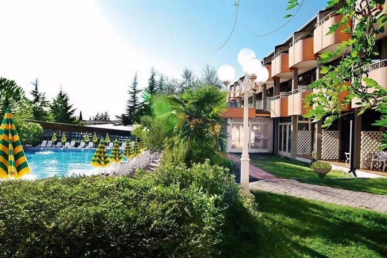 Hotel Royal Garda  Garda (Verona)