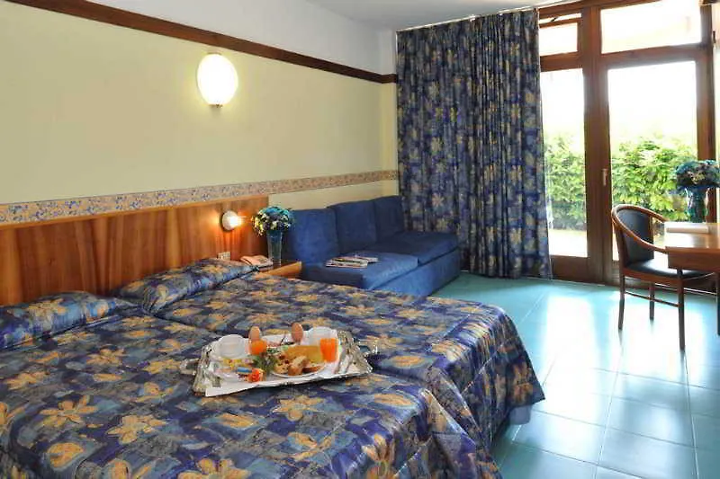 Hotel Royal Garda  Włochy