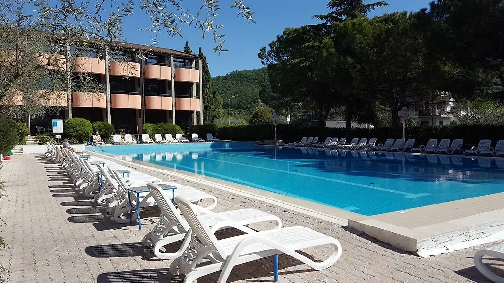 Hotel Royal Garda  3*, Garda (Verona)