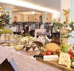 Hotel Royal Garda   Garda (Verona)