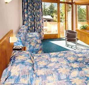 ***  Hotel Royal Garda  Italy
