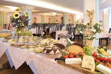 Hotel Royal Garda  Garda (Verona)